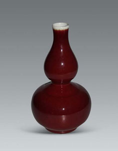 清 . 康熙 霁红釉葫芦瓶